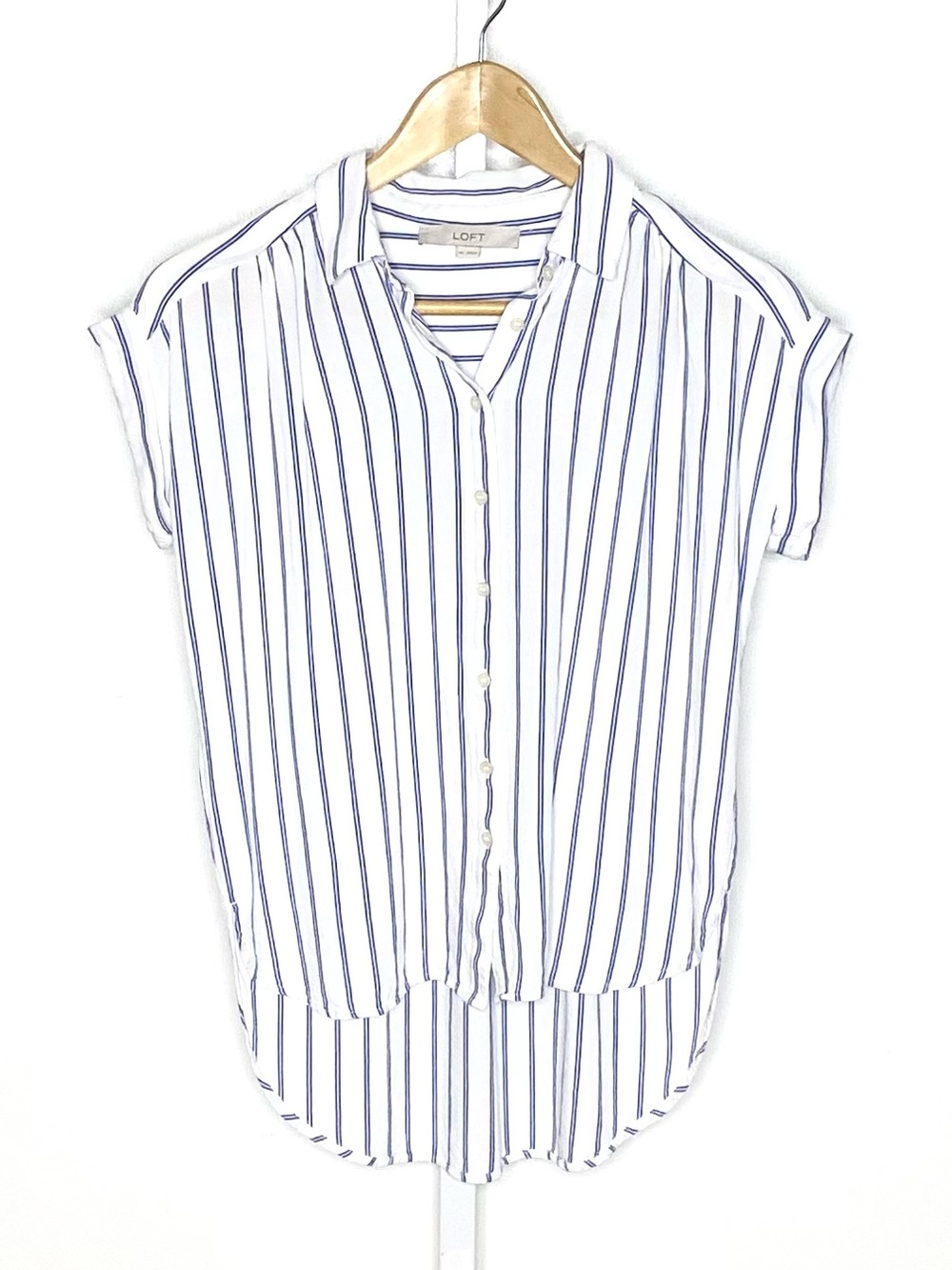 LOFT | White & Blue Stripe Preppy Rayon Cap/Short-Sleeve Button-Down Shirt Sz XS